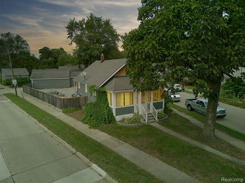1st image of 2859 Horton St