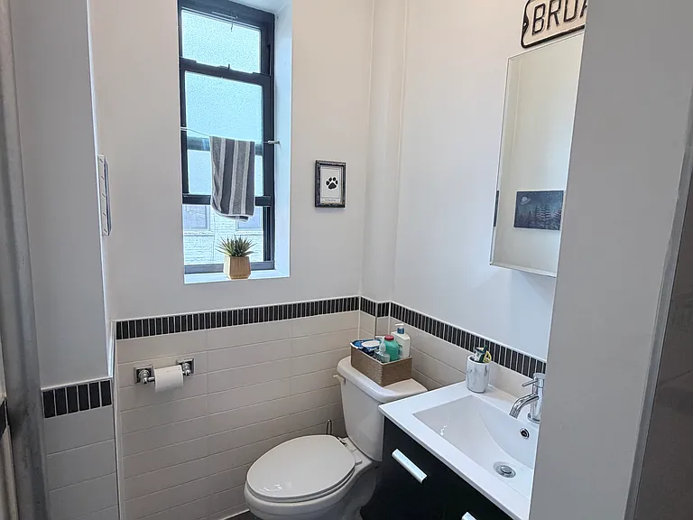 1460 Carroll St #3D — Photo 12