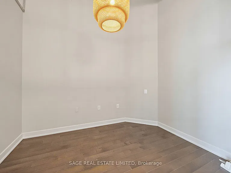 1001 Roselawn Ave #424 — Photo 18