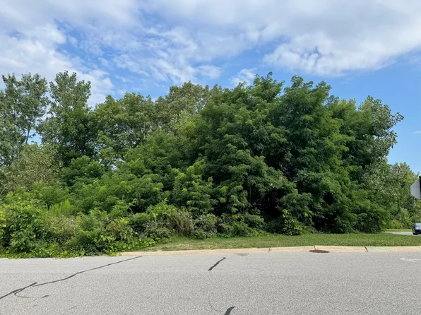 724 Ketill Trl, Crown Point, IN 46307