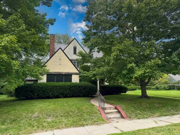 1225 Wayne St N, South Bend, IN 46615