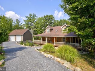 370 Hemlock Ct, Paw Paw, WV