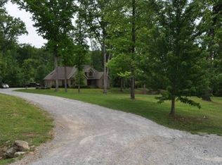 235 Van Has Ln, Winchester, TN 37398