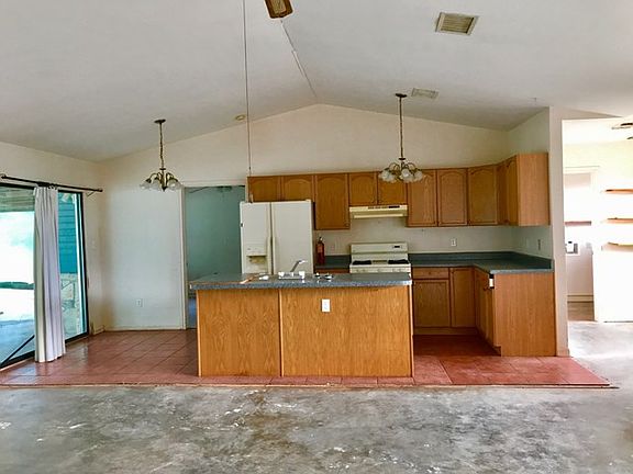 2nd image of 114 Vista Oaks Dr