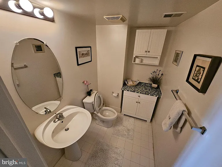 414 Water St #2613 — Photo 5