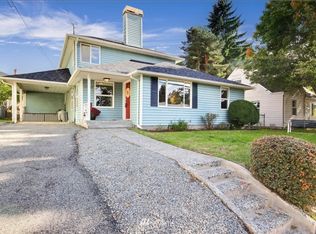 11422 Crestwood Dr S, Seattle, WA 98178