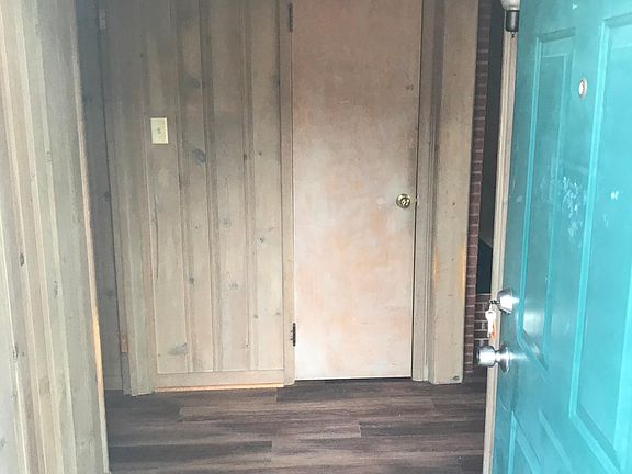 2nd image of 31 Kenbrook Dr #B