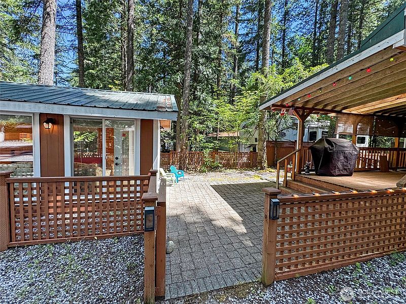 3rd image of 128 1 Jasper Trail