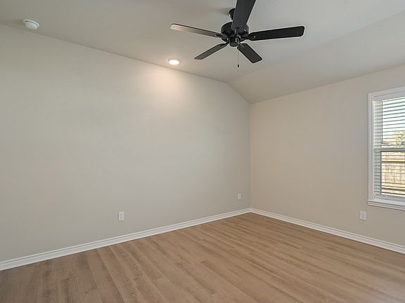 4th image of 3441 Utah Ct