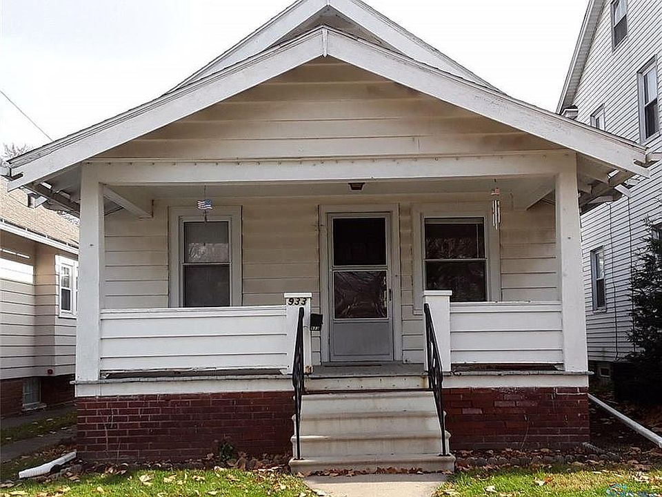1st image of 933 National Ave