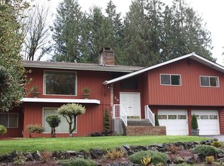 130 E Canyon View Dr, Longview, WA 98632