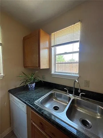6629 Fleur De Lis Dr #6 — Photo 12