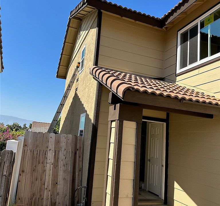 1st image of 14762 Long View Dr