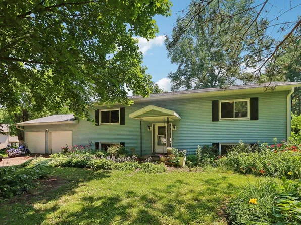 4552 Conestoga Trail, Cottage Grove, WI 53527