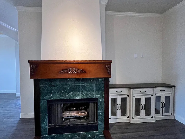 5506 Sterling Ct — Photo 9