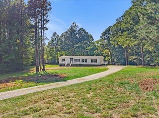 424 Bowman Ln, Henderson, NC 27537