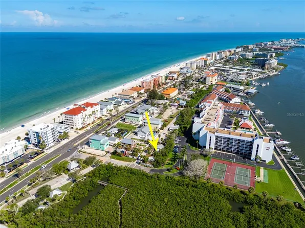 19109 2nd St, Indian Shores, FL 33785