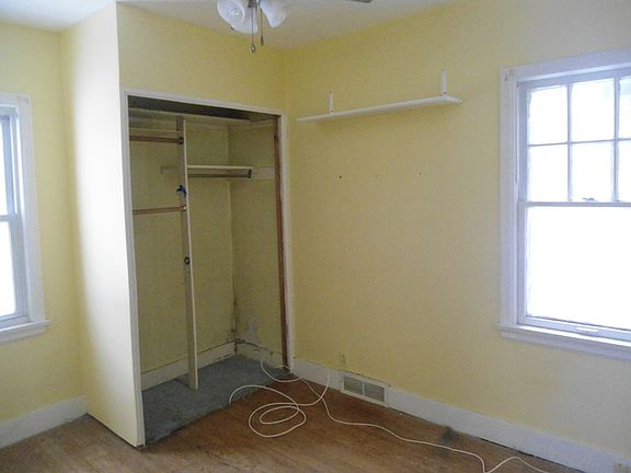 5th image of 530 S 6th St