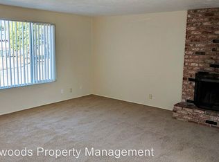 2127 N 17th St, Springfield, OR 97477