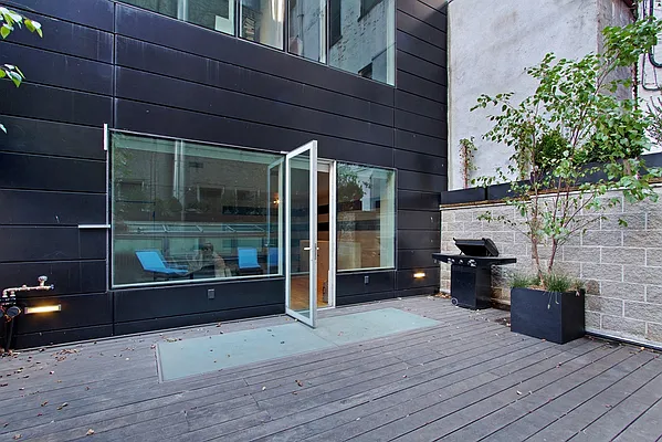 Rented by Corcoran | media 65