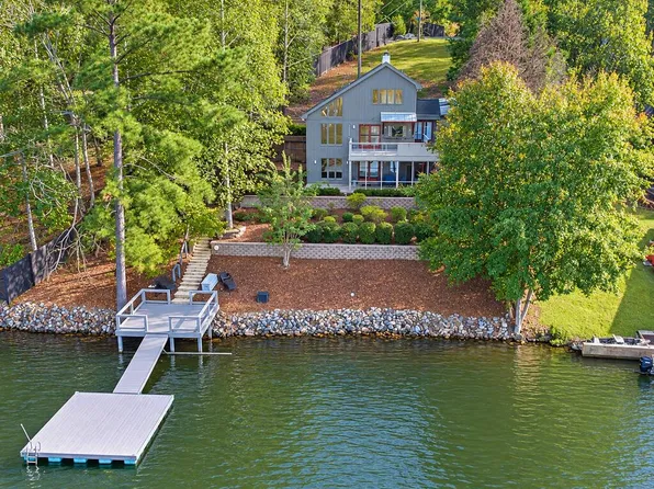 201 Bonnie Dr, Fortson, GA 31808
