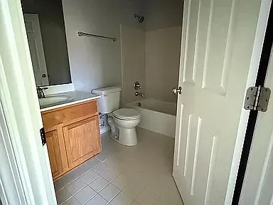 2029 Spring Run Cir — Photo 13