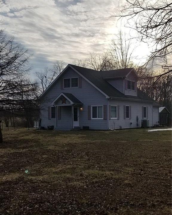 1st image of 5755 N County Road 1400e