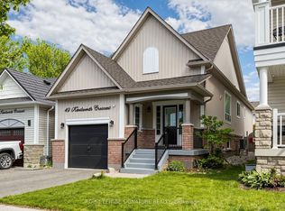49 Kenilworth Cres, Whitby, ON L1M 2M6