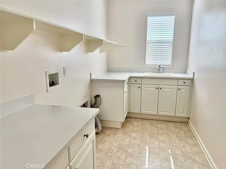 2746 E Wickford St — Photo 22