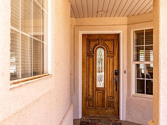 4th image of 2328 S Alamosa Dr