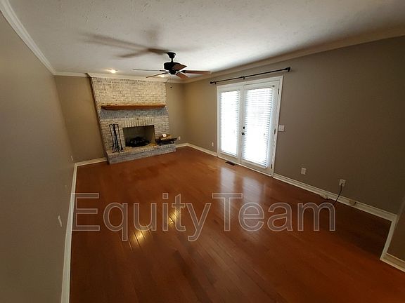 2nd image of 6232 Penny Ln