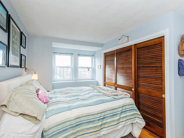 532 Tremont St #3 — Photo 6