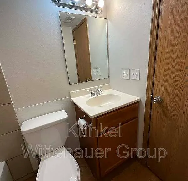 1806-3 Jamestown Rd — Photo 14