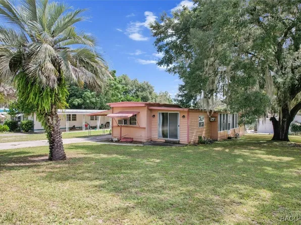 5181 S Castlelake Ave, Floral City, FL 34436