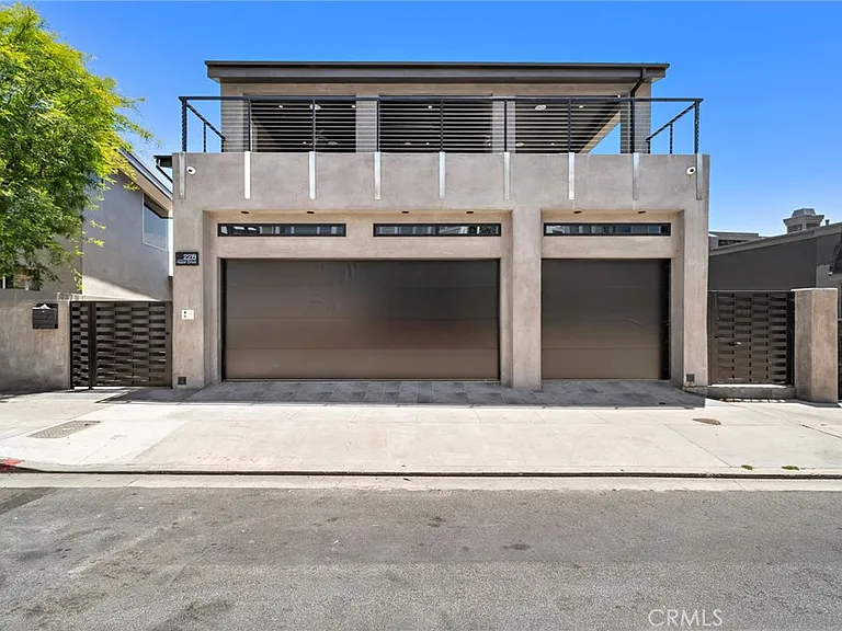 228 Hazel Dr — Photo 62