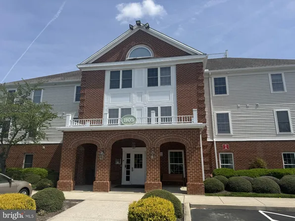 1105 S Schumaker Dr #B-305, Salisbury, MD 21804