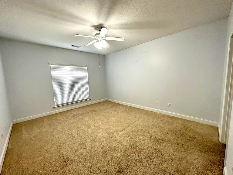 4458 Galway Dr — Photo 23