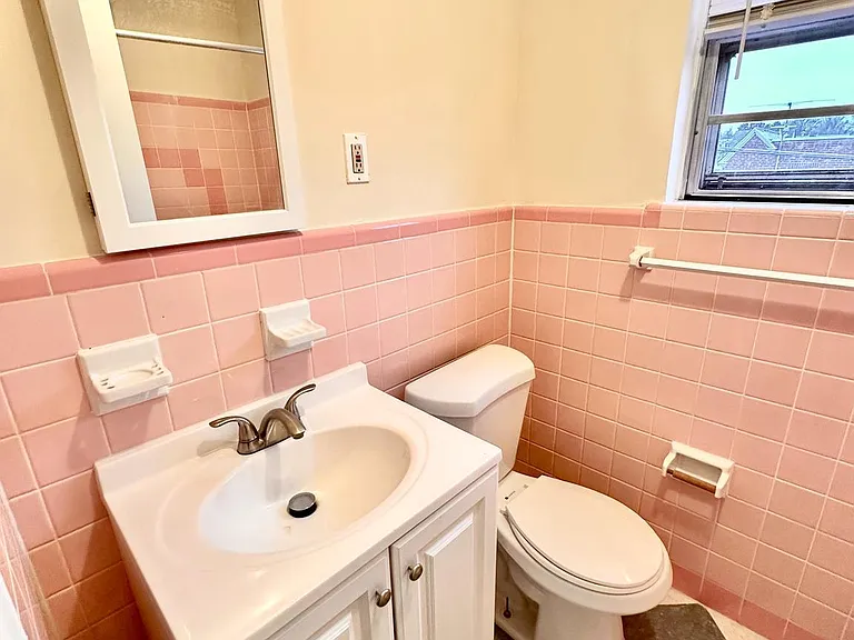 5918 Houghton St #2 — Photo 11