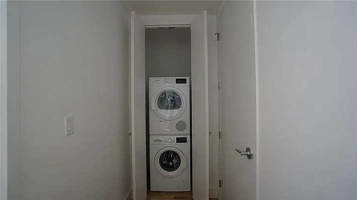 Rented by R New York | media 3