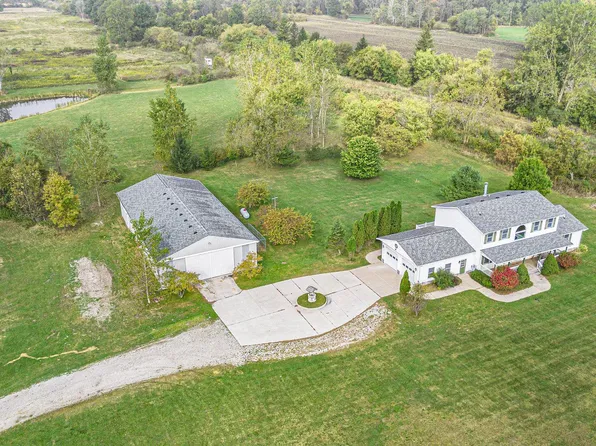 5489 Cade Rd, Imlay City, MI 48444