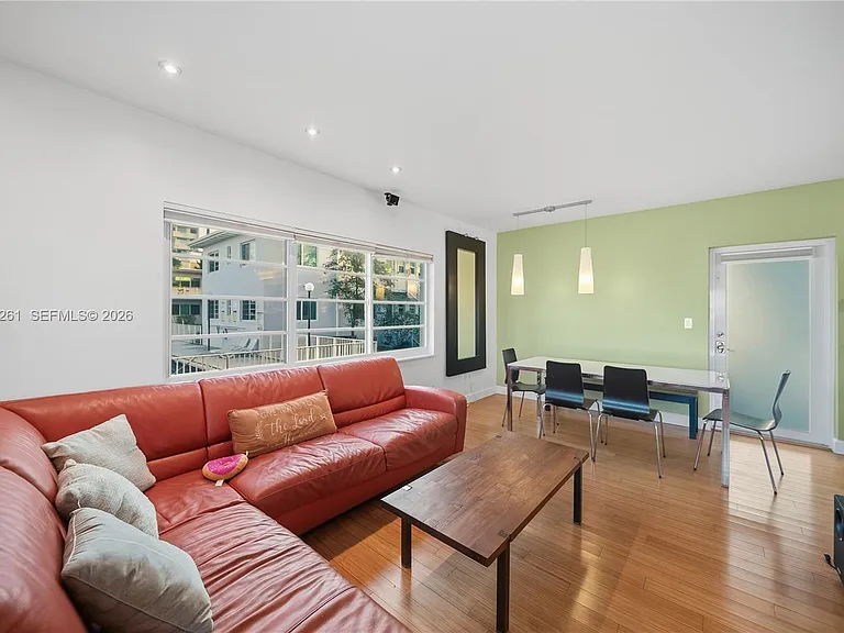 7207 Bay Dr #21 — Photo 10
