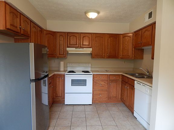 4th image of 750 Gordon Smith Blvd APT 14