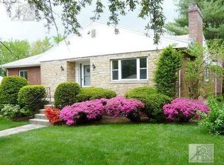 70 Cleveland Rd, Brookline, MA 02467