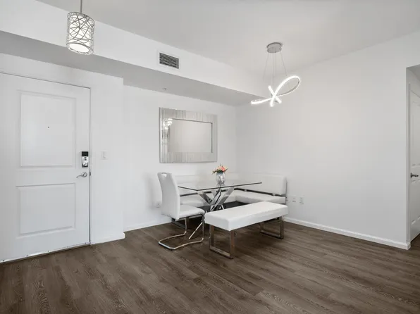 511 SE 5th Avenue #707, Fort Lauderdale, FL 33301