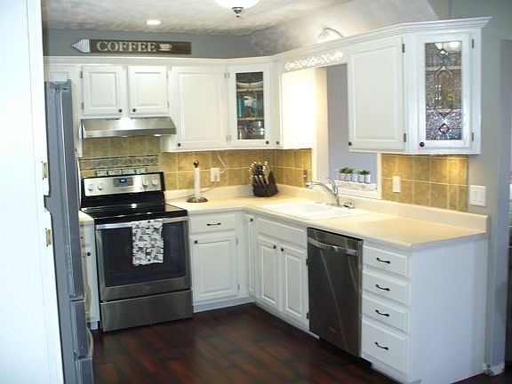4th image of 5911 Brookview Dr