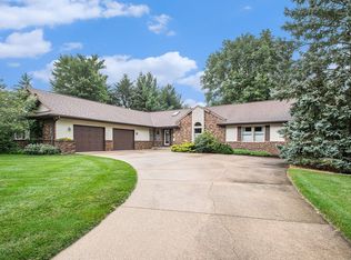 580 S Birkey St, Bremen, IN 46506