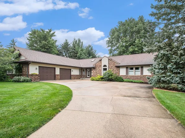 580 S Birkey St, Bremen, IN 46506