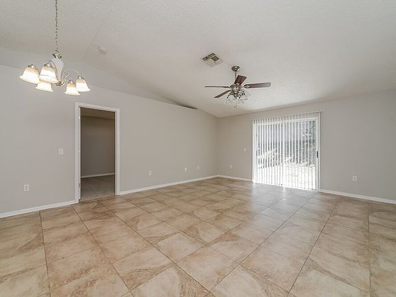 4th image of 1479 Muir Cir