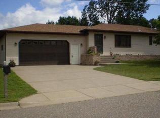 911 4th Ave NE, Little Falls, MN 56345