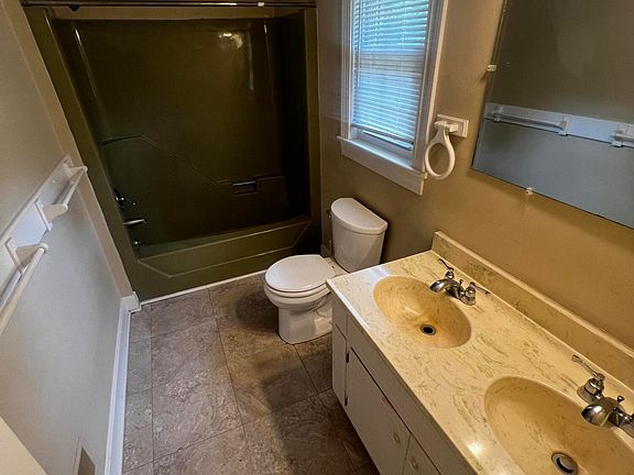 4th image of 8156 Renfrow Road